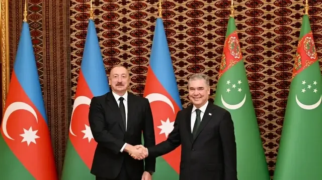 Ильхам Алиев и Гурбангулы Бердымухамедов