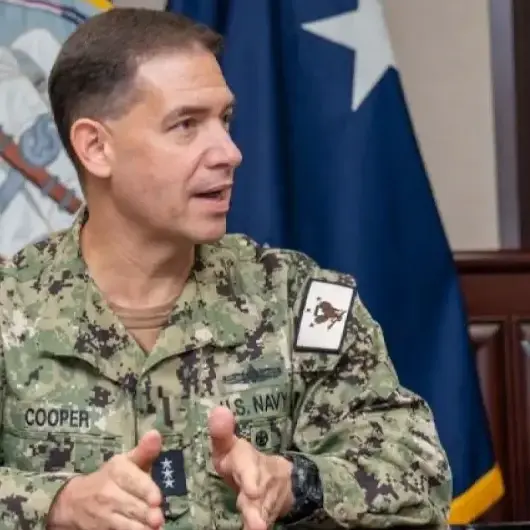 كوبر: دمج "قسد" مع حكومة دمشق شرط لبيئة أمنية أكثر استقرارا بسوريا