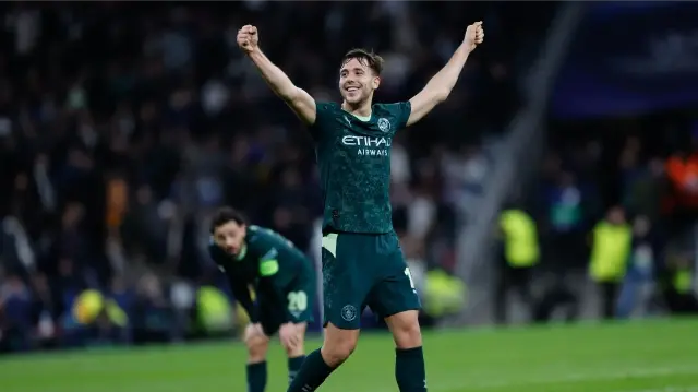 Le milieu de terrain espagnol de Manchester City, Nico Gonzalez, après le match de la phase de ligue entre le Real Madrid CF et Manchester City, au stade Santiago-Bernabeu à Madrid, le 10 décembre 2025.