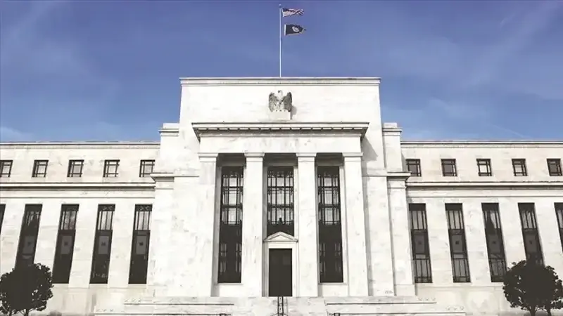 Fed’den 25 baz puan faiz indirimi