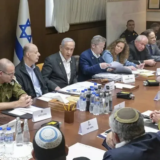 الكابينت الإسرائيلي يوافق على تنظيم 19 مستوطنة بالضفة الغربية 
