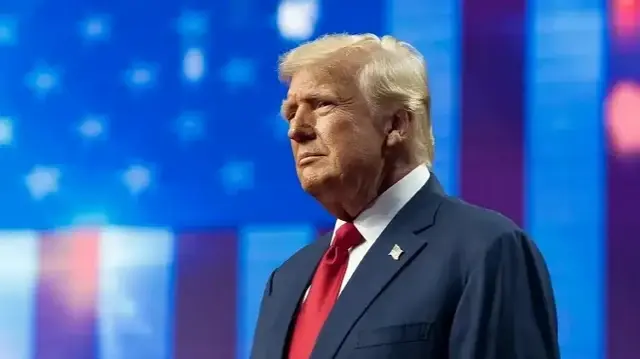 ترامب يهدد مجددا بشن عمليات برية ضد فنزويلا