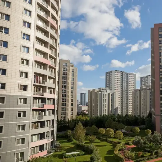 Site aidatları kirayla yarışıyor