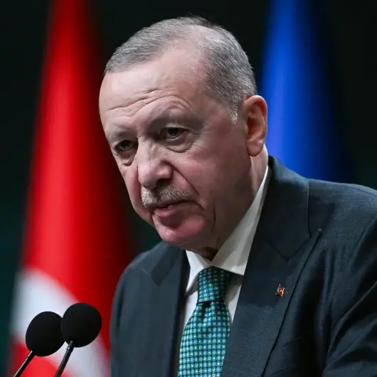 Erdogan réaffirme à Achgabat l’engagement de la Türkiye pour la paix et le dialogue