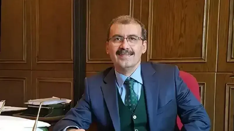 Küfürbaz hakimin derin bağları: Hakareti bırak bunlara cevap ver