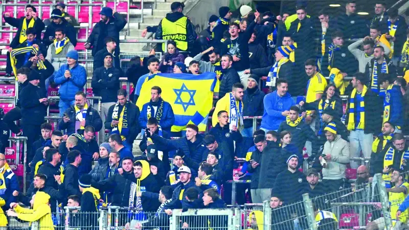 İsrailliler Almanlara saldırdı