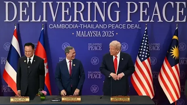 ترامب يشيد بالتعاون مع زعيمي تايلاند وكمبوديا لاحتواء النزاع