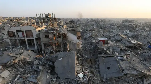 خرق جديد.. جيش الاحتلال يقتل 4 فلسطينيين بغارة على مدينة غزة