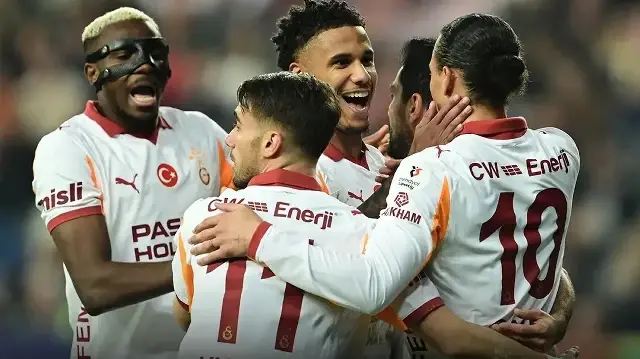 Aslan hata yapmadı: Antalyaspor 1-4 Galatasaray (ÖZET)