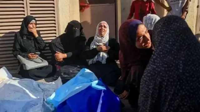 تشييع جثامين 4 فلسطينيين بينهم القائد البارز بحماس "رائد سعد في غزة"