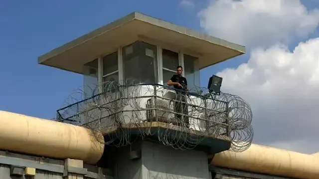 الثاني خلال أيام.. وفاة معتقل إداري فلسطيني بسجون الاحتلال