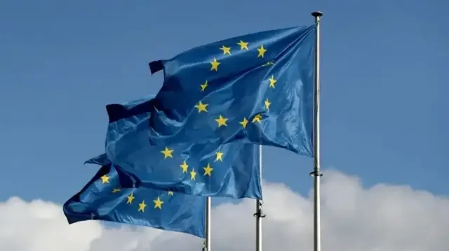 الاتحاد الأوروبي يطلق جسرا جويا لإيصال مساعدات إلى دارفور