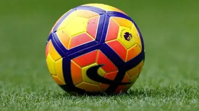 
 ثلاثية السيتي في مرمى كريستال بالاس تشدد المنافسة على صدارة البريميرليغ