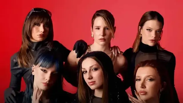 Manifest grubunun cezası belli oldu: "Hayasızca hareketlerde bulunma" suçundan yargılanıyorlardı...