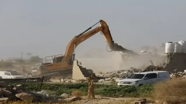 الاحتلال الإسرائيلي يقرر هدم 25 مبنى جديدا في مخيم نور شمس