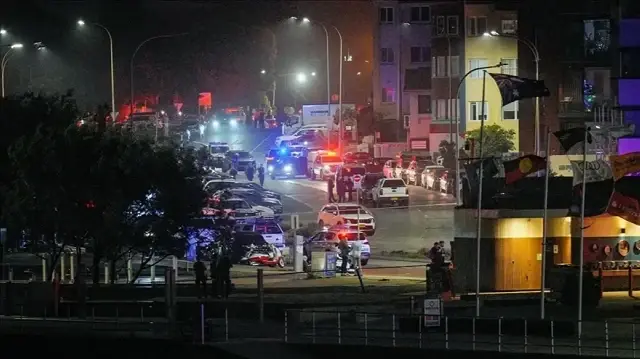 إشادات بشجاعة المسلم أحمد الأحمد في حادثة شاطئ بوندي