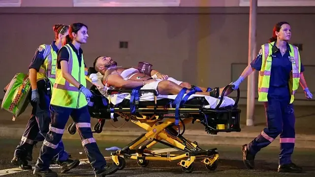 استراليا.. "البطل" أحمد الأحمد يطمئن أقاربه ومحبيه