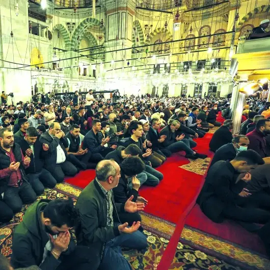 Üç aylara bu yıl ikinci kez ‘merhaba!’