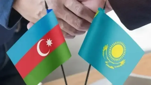 Связи между Казахстаном и Азербайджаном укрепляются