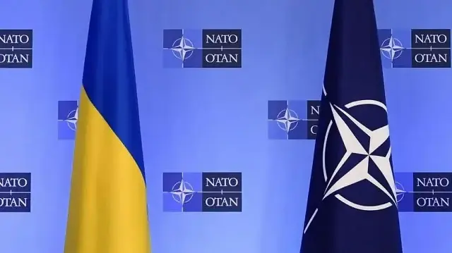 Kremlin calls Ukraine's NATO non-accession a key issue for peace talks
