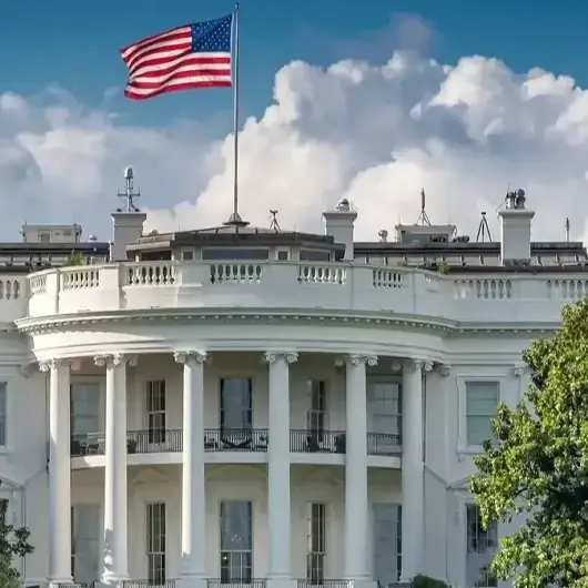 واشنطن تعد أوكرانيا بضمانات أمنية شبيهة بالمادة الخامسة للناتو