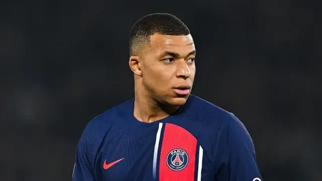 إلزام باريس سان جيرمان بدفع نحو 61 مليون يورو لكيليان مبابي