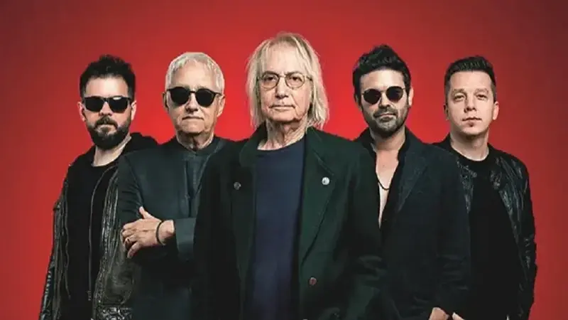 Bulutsuzluk Özlemi kırk yaşında