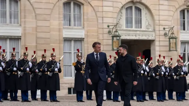Владимир Зеленский и Эммануэль Макрон 