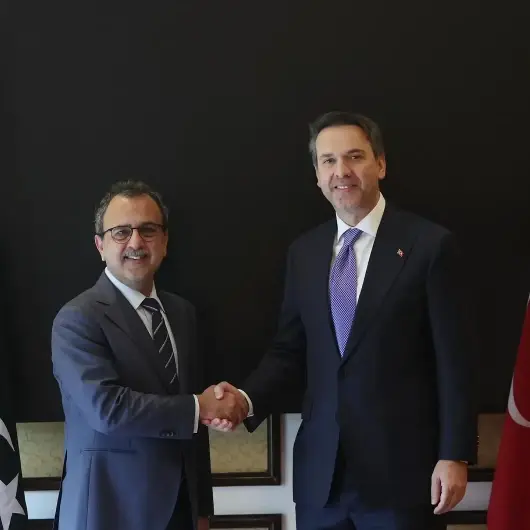 La Türkiye lancera des explorations pétrolières au Pakistan dès 2026