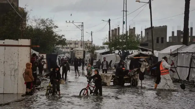 ООН предупреждает о риске наводнений в Газе.