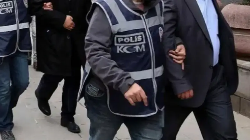 FETÖ'nün "kamu mahrem yapılanması"na yönelik soruşturmada 21 şüpheli hakkında gözaltı kararı