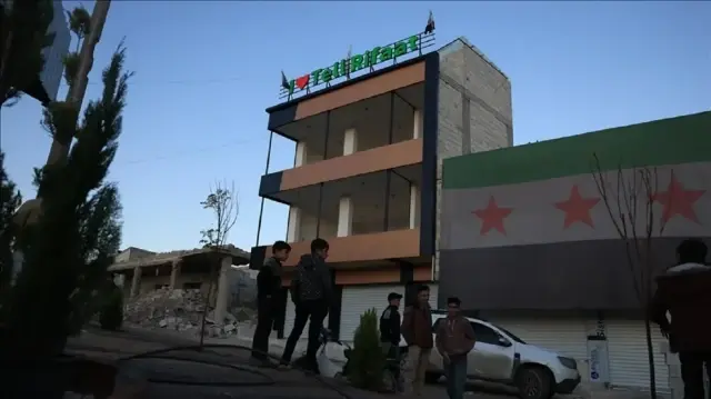 عام على التحرير..أهالي تل رفعت يحتفلون بخلاصهم من "بي كي كي"