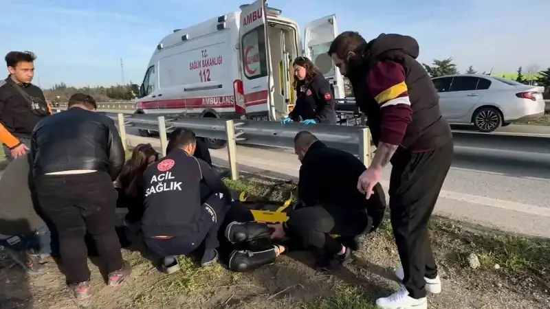 Edirne'de bariyere çarpan motosikletin sürücüsü ağır yaralandı