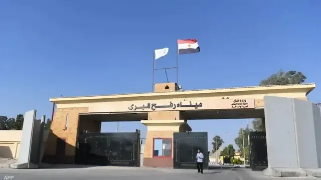 مصر تنفي تنسيقاً مع إسرائيل حول فتح معبر رفح حصرياً لخروج الفلسطينيين