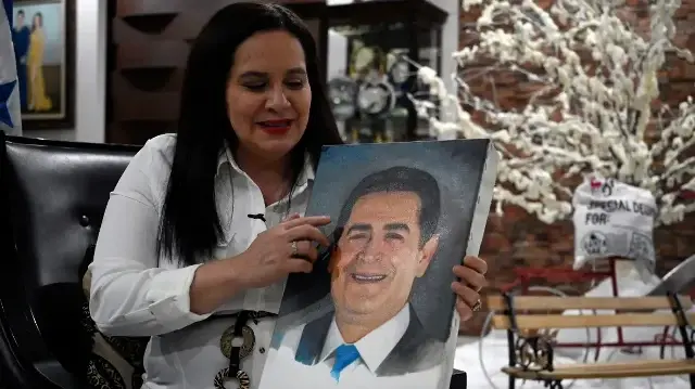 Honduras : L'ex-président Hernandez libéré après la grâce de Trump