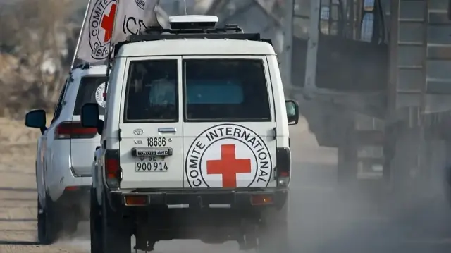 الاحتلال الإسرائيلي يدعي أن الرفات المستلمة من غزة ليست لأي من الأسيرين