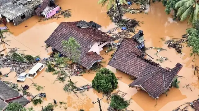 Шри-Ланка оценил ущерб от циклона в $7 млрд.