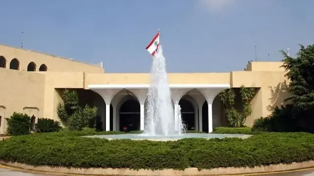 لبنان يكلف سفيرا سابقا برئاسة وفده في  لجنة المراقبة الخماسية