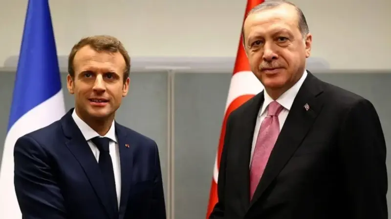Recep Tayyip Erdoğan ve Emmanuel Macron