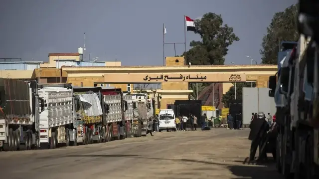 الاحتلال يعلن فتح معبر رفح قريبًا بعد استعادة الأسرى.. ومصر تنفي أي تنسيق