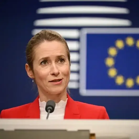 L'UE accepte de mettre fin aux importations de gaz russe d'ici 2027