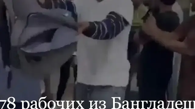 78 рабочих из Бангладеш лишились ценных вещей в аэропорту Дакки