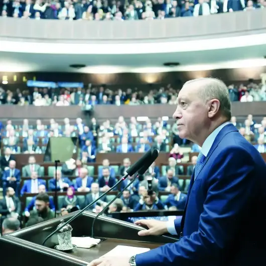 Erdoğan’dan Özgür Özel’e: Cellat görmek istiyorsan aynaya bak