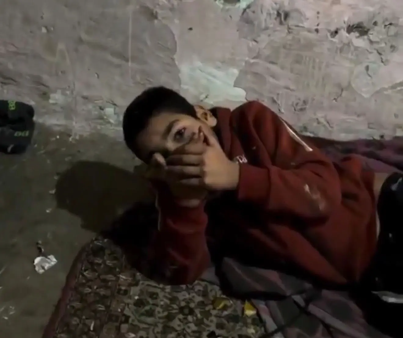 Engelli çocuk yıllarca güvercin kümesinde tutuldu: Bakanlık sahip çıktı