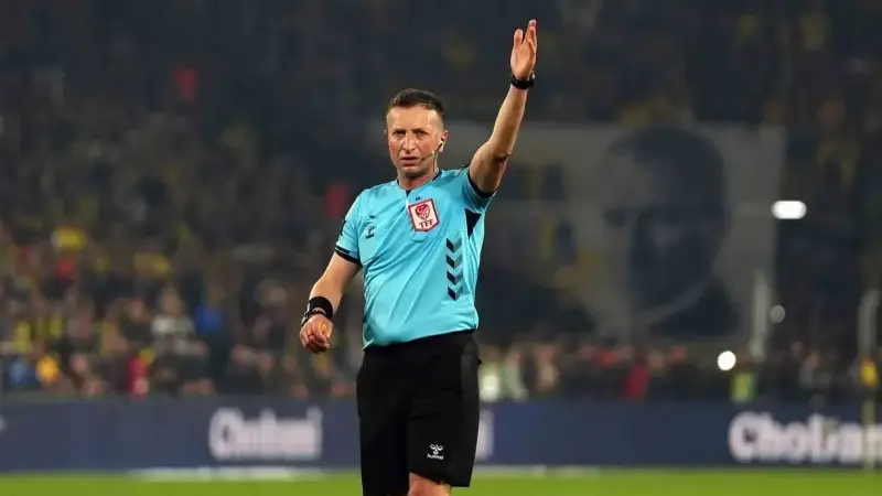 Yasin Kol'un derbi performansı tartışma konusu olmuştu.