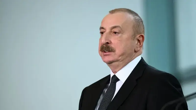 Aliyev: "Azerbaycan ile İngiltere arasında savunma sanayisi alanında yeni dönem başladı"