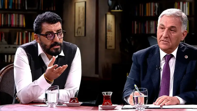 Papa’nın ziyaretinin şifreleri: Batı’nın son umudu Türkiye mi?