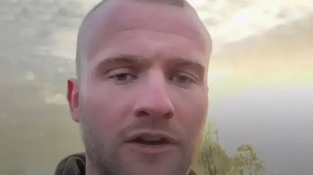 مؤثر بريطاني: أشعر بالأمان أكثر مع المسلمين
