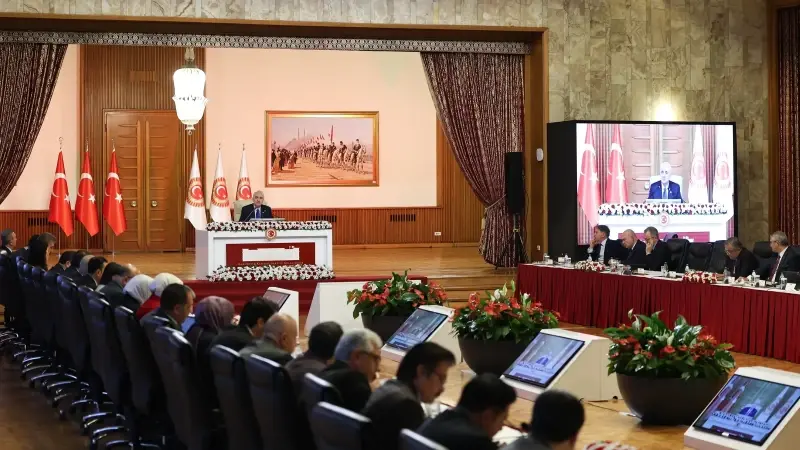 Milli Dayanışma, Kardeşlik ve Demokrasi Komisyonu.