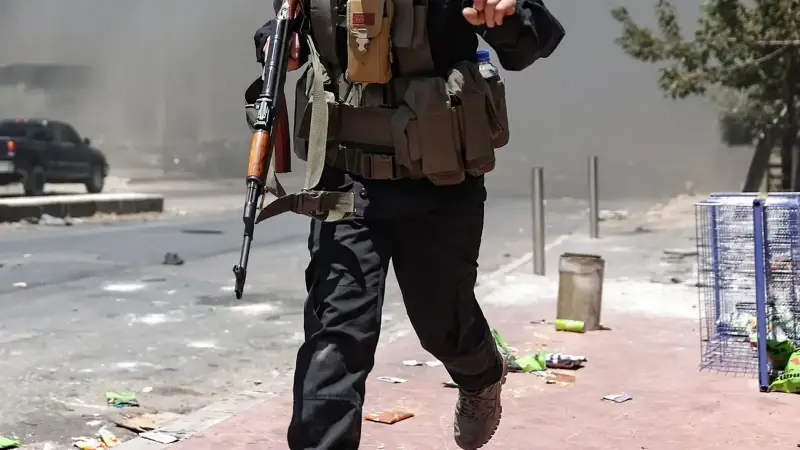 Halep'te güvenlik güçlerine silahlı saldırı: İki ölü iki yaralı